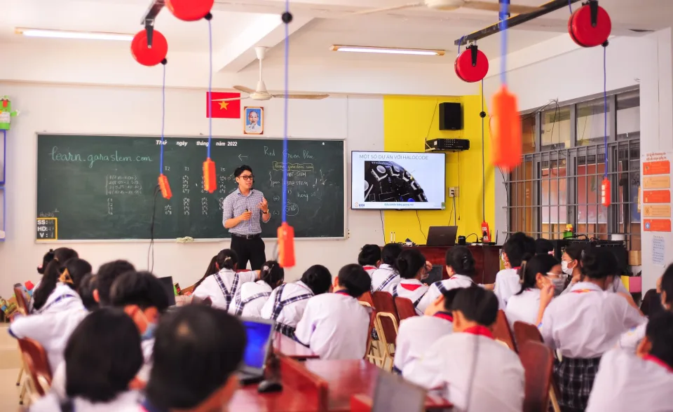 Lớp luyện nói theo cặp